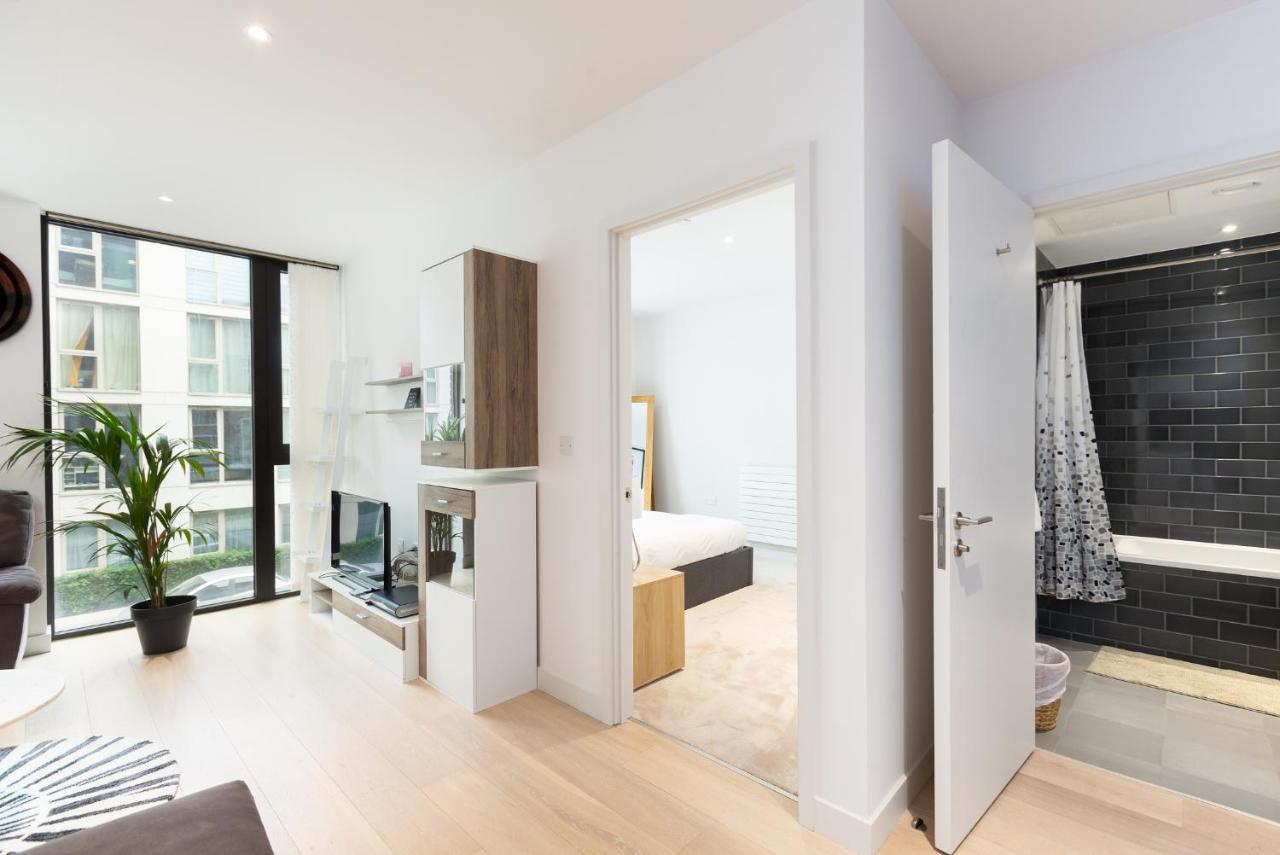 לונדון Austin David Apartments Royal Wharf מראה חיצוני תמונה
