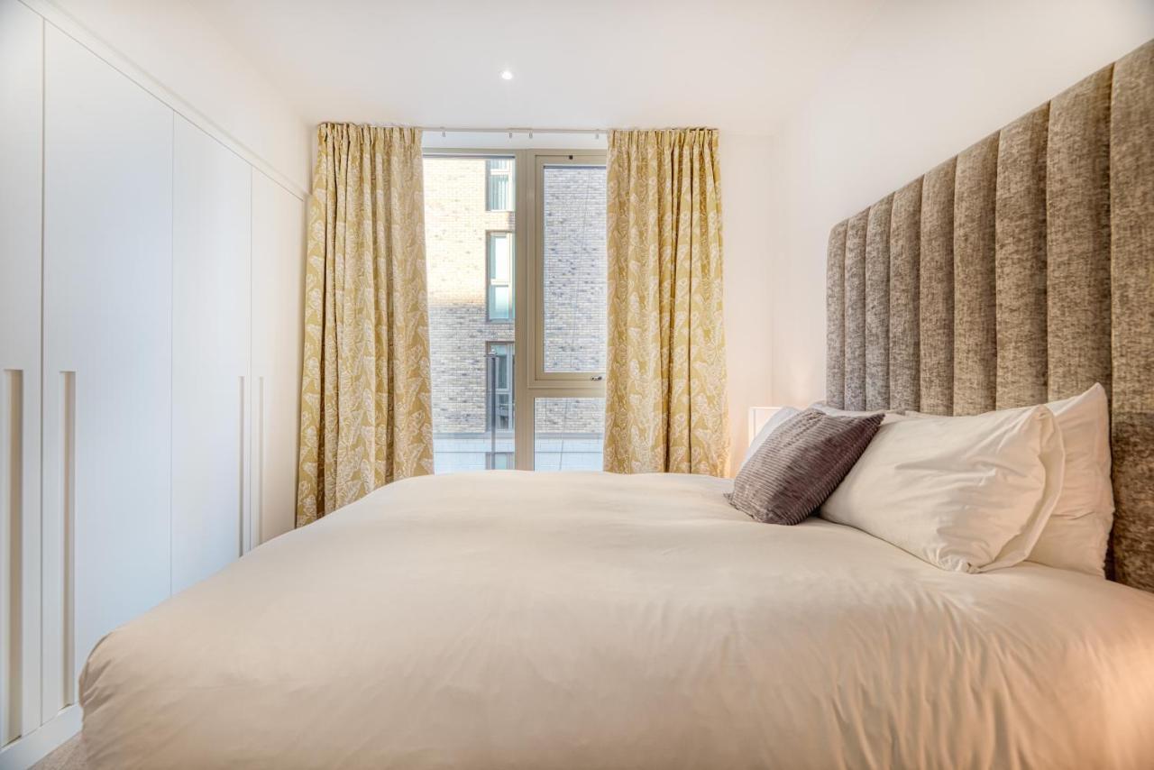 לונדון Austin David Apartments Royal Wharf מראה חיצוני תמונה